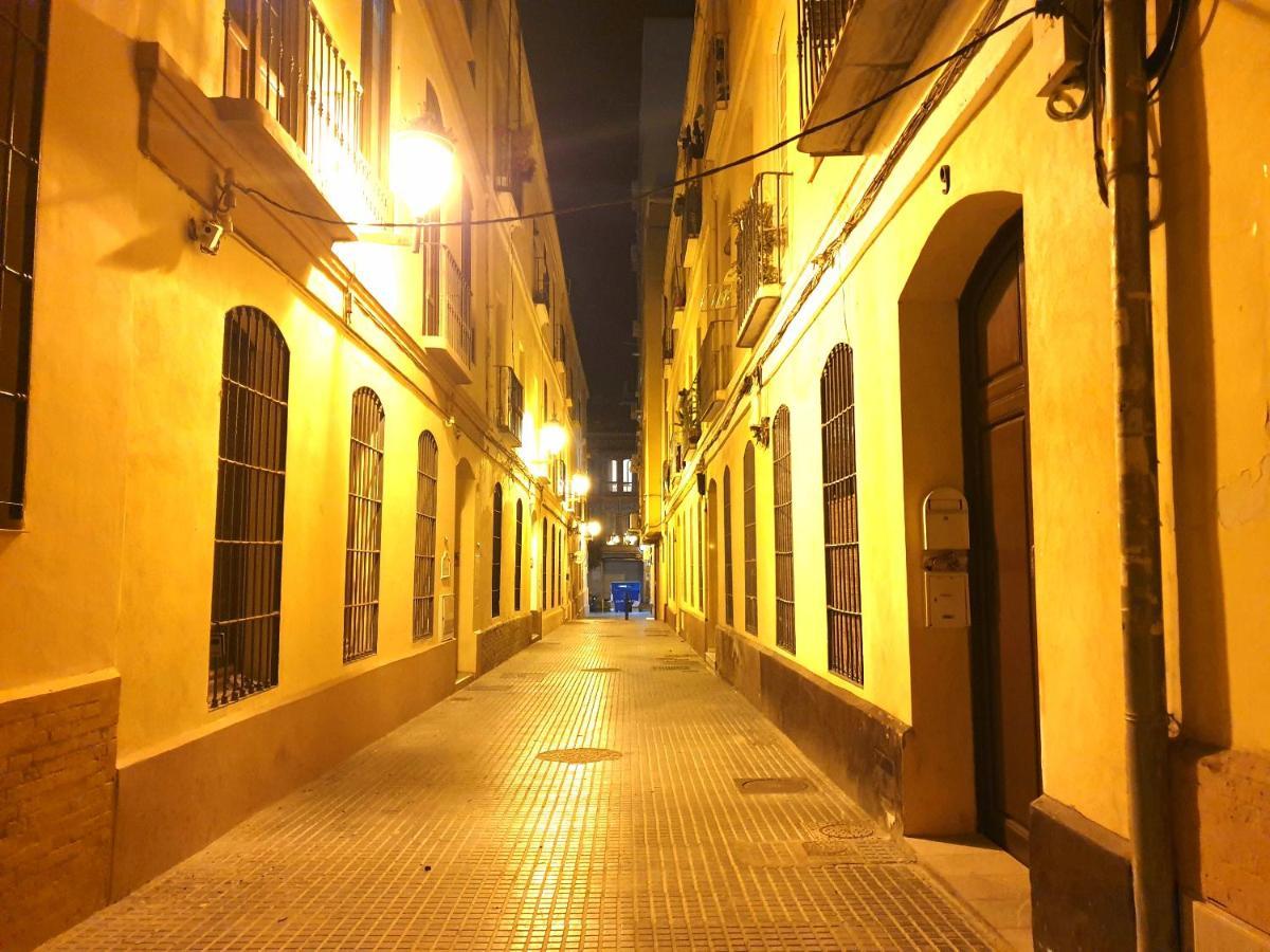Economical Homes In Center Malaga Bagian luar foto