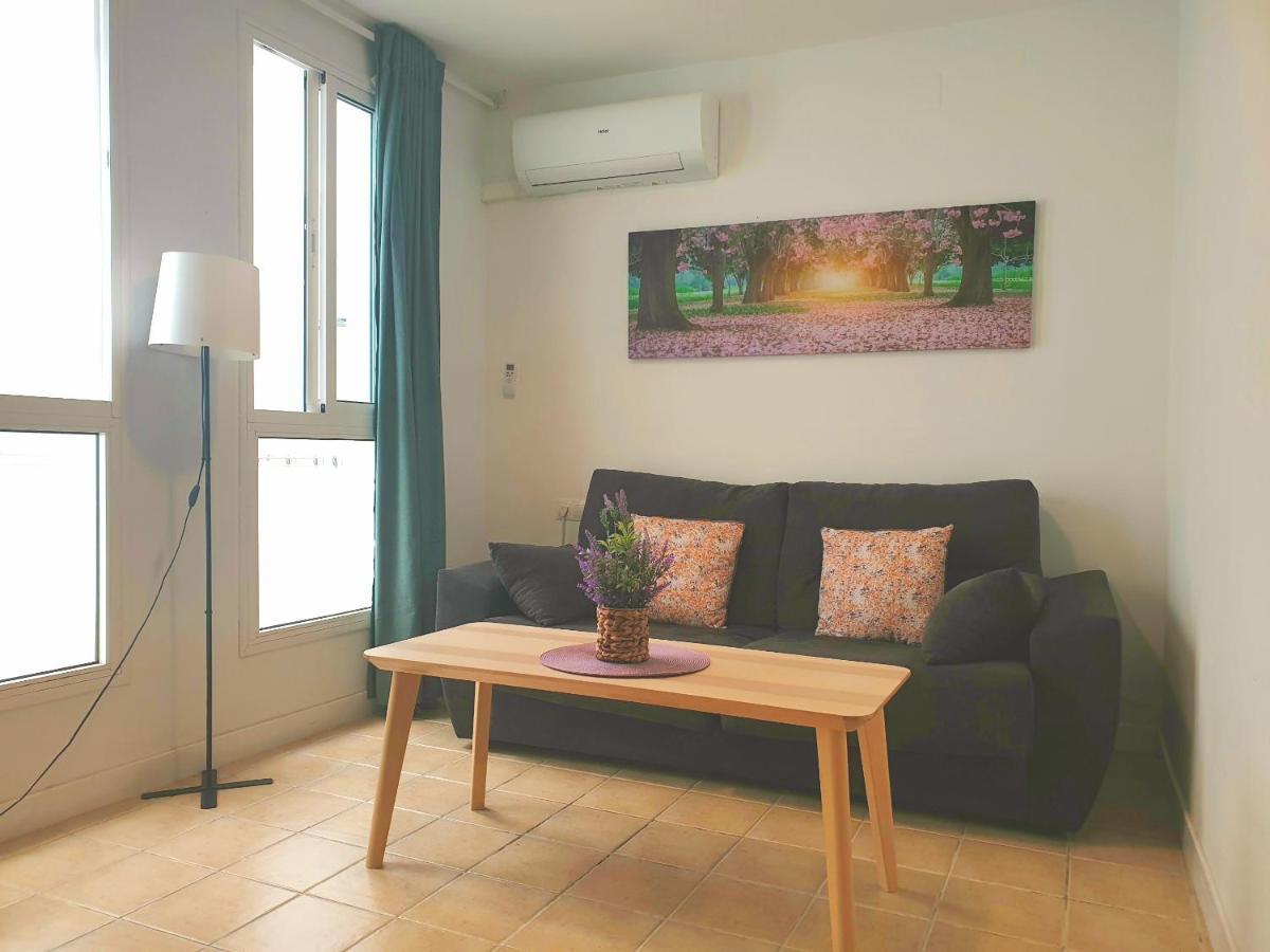 Economical Homes In Center Malaga Bagian luar foto