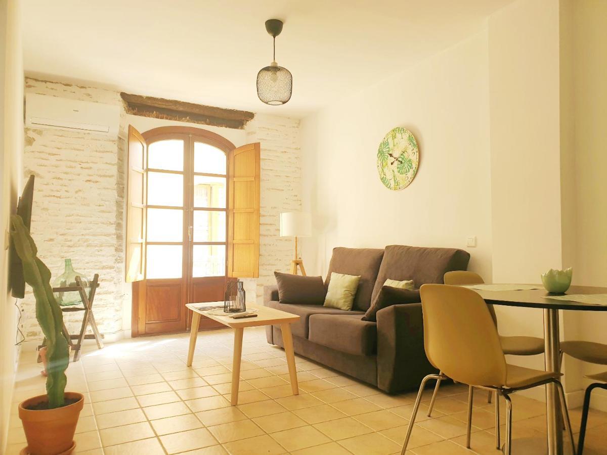 Economical Homes In Center Malaga Bagian luar foto